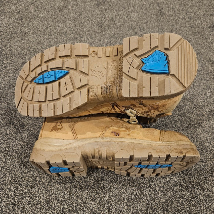 TradieMatt’s boots… Steel Blue
