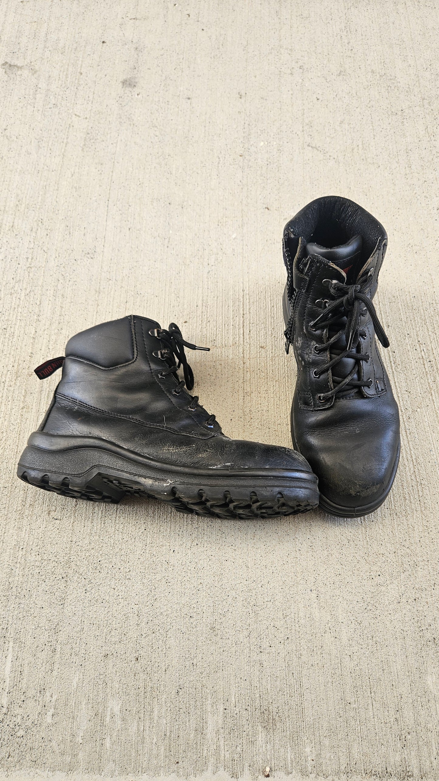 TradieMatt’s boots… John Bull