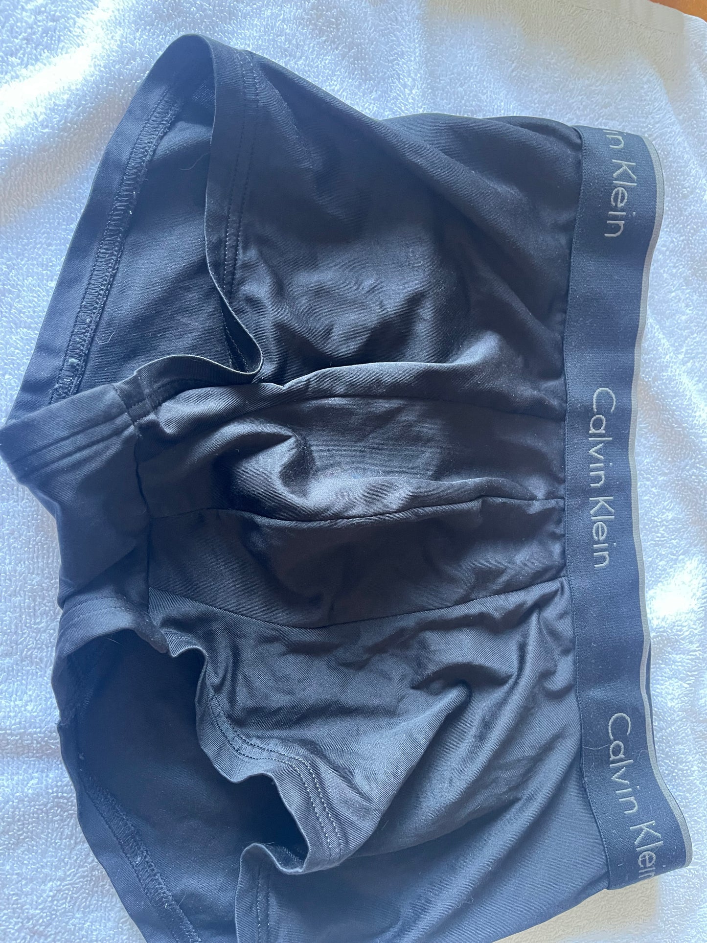 CumRag Purchase - Black Calvin trunks