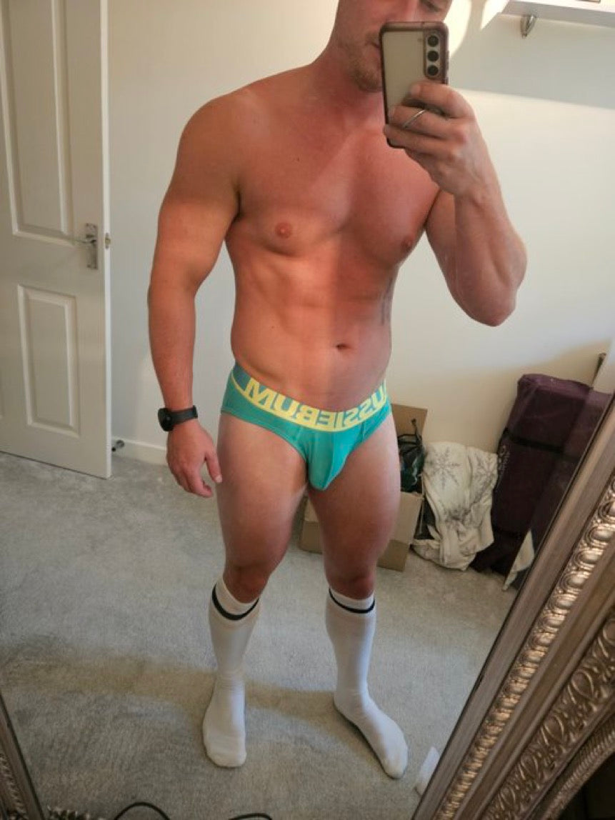 Pantsandsocksguy69’s AussieBum briefs