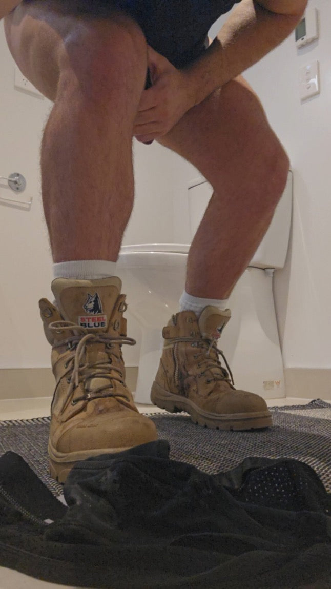 TradieMatt’s boots… Steel Blue